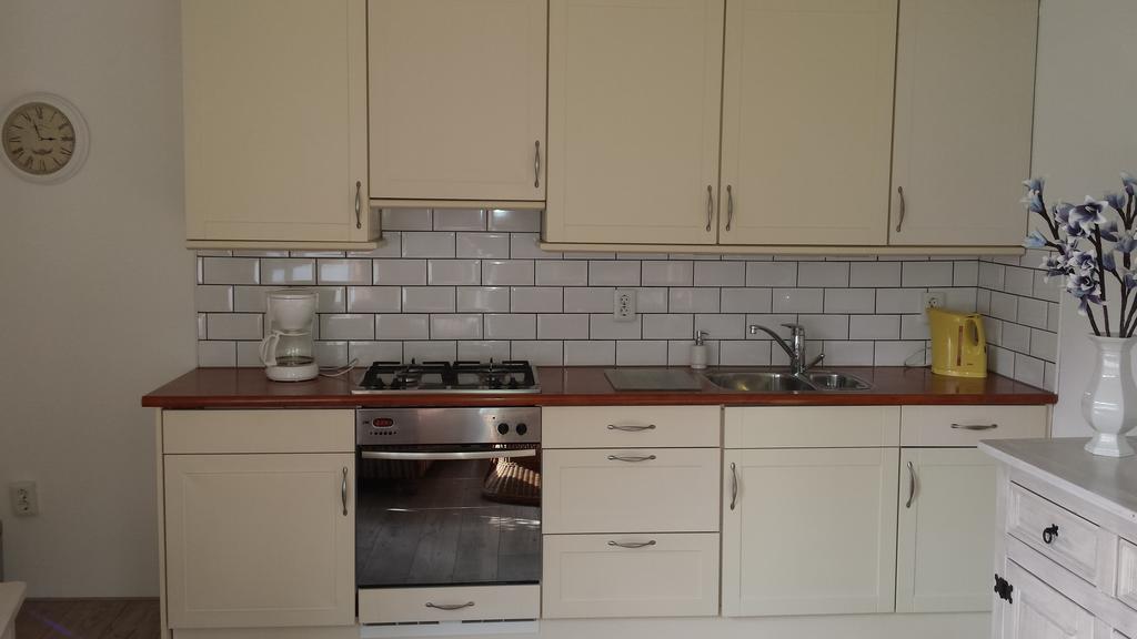 Bed And Breakfast Bij Hooisma Kampen Habitación foto