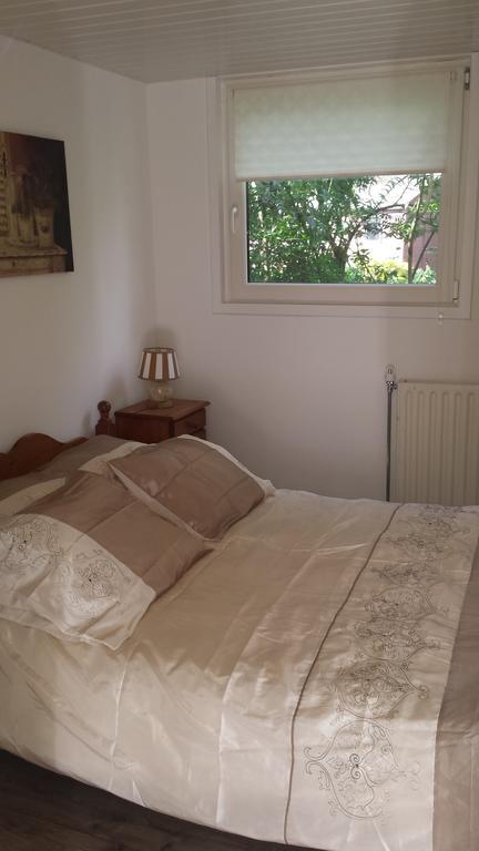 Bed And Breakfast Bij Hooisma Kampen Habitación foto